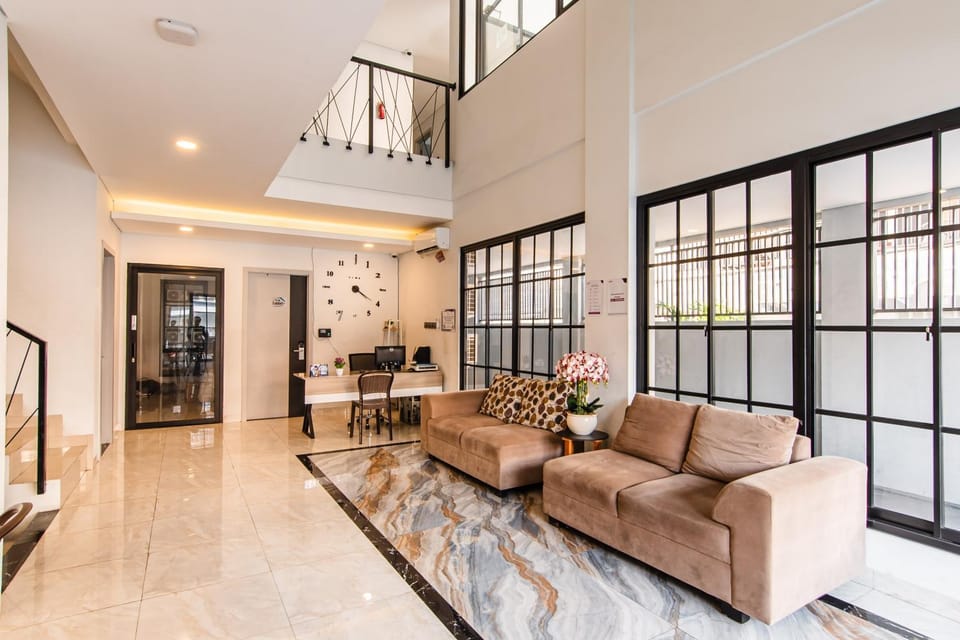 Lobby or reception, Seating area