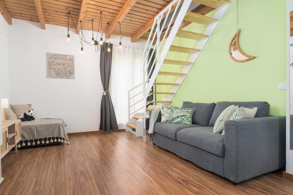 Communal lounge/ TV room, Living room