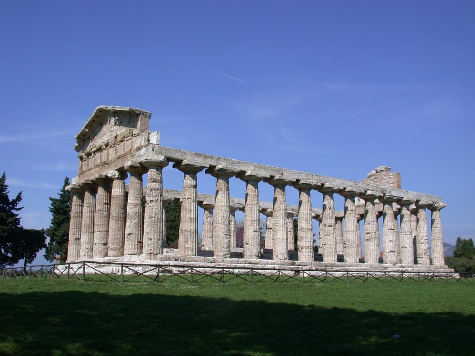 Nearby landmark, Natural landscape, Activities, Entertainment