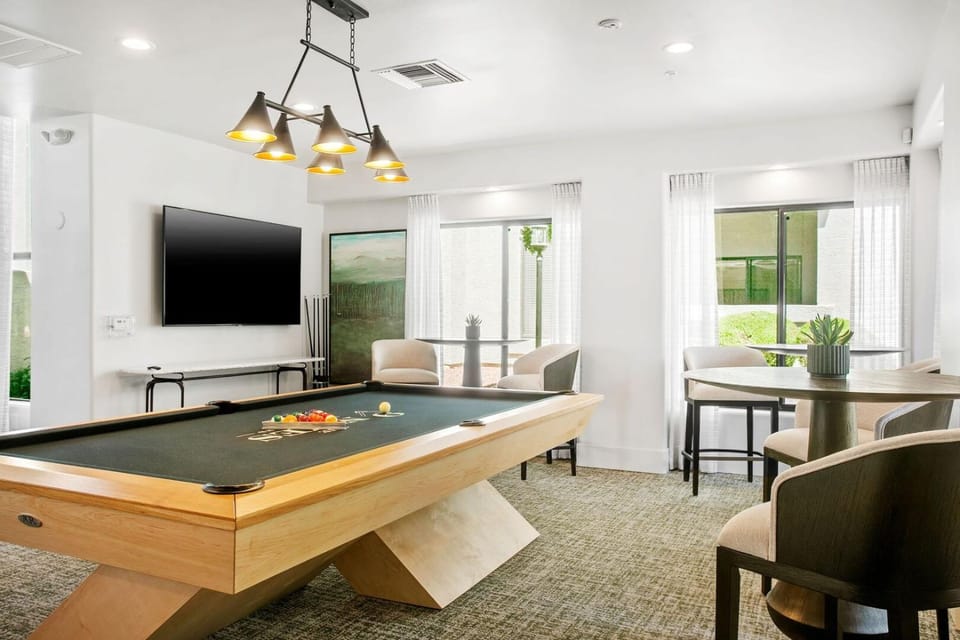 CozySuites at Kierland Commons Apartment in Kierland