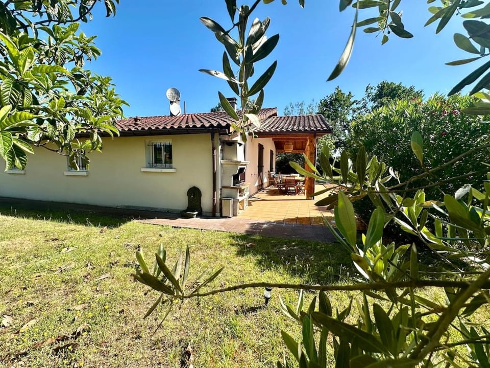 Villa Amandiers Villa in Andernos-les-Bains