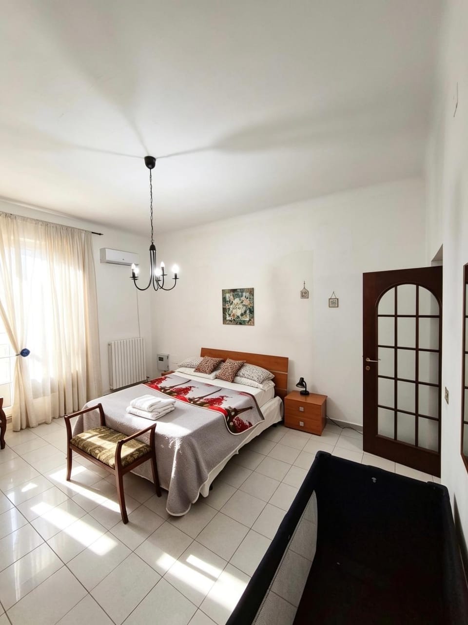 Bed, Photo of the whole room, Bedroom, towels, air conditioner