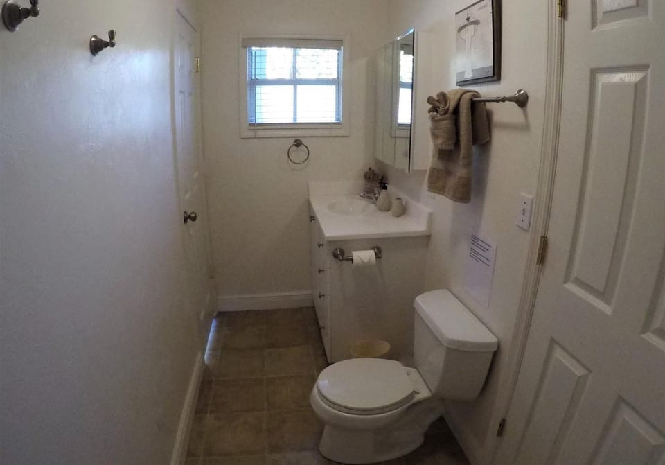 Toilet, Bathroom