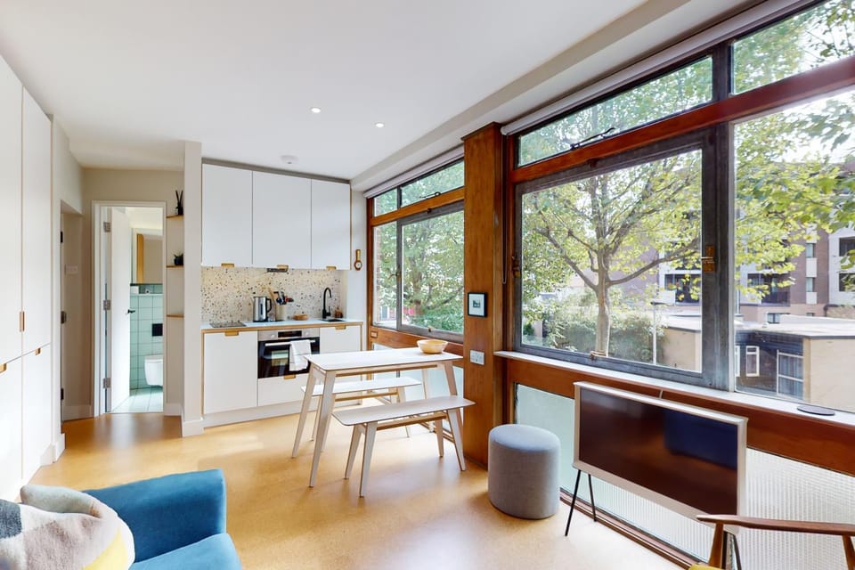 Spacious 1 bedroom apartment in Kennington Apartment in London Borough of Southwark