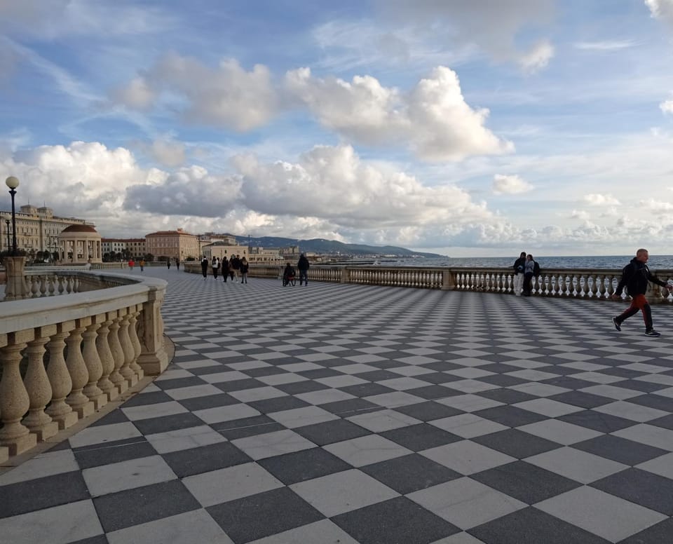 Nearby landmark