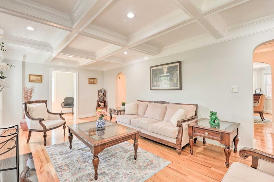 6 Mi to Capitol Hill: Spacious Family Home in DC House in District of Columbia