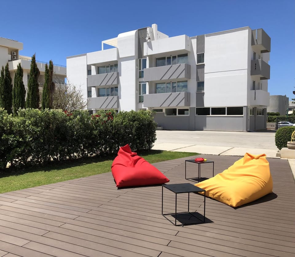 Property building, Garden, Garden view, Inner courtyard view, Internal: Not applicable to any particular room