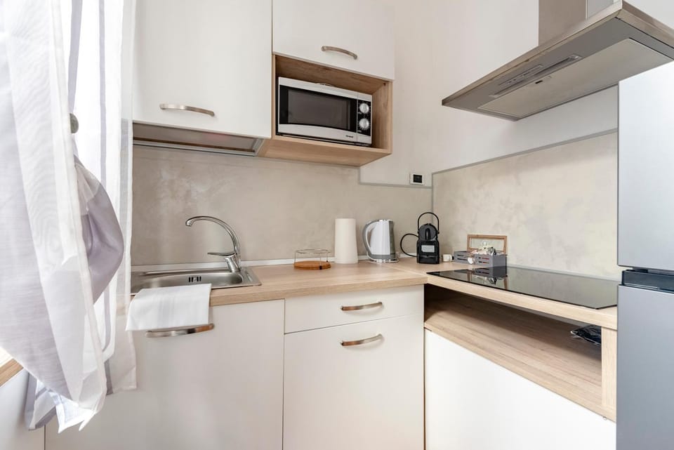 Coffee/tea facilities, Kitchen or kitchenette, minibar, toaster