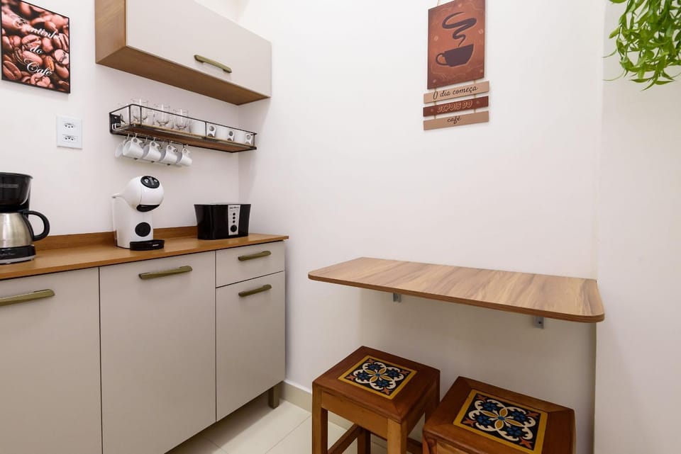 2BDRs 100m from Copacabana Beach | DF 97/702 Apartment in Rio de Janeiro