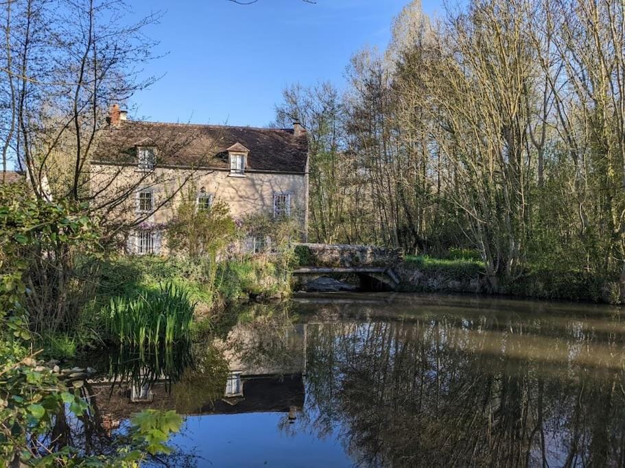 Domaine de Beaudon Le Moulin Country House in Centre-Val de Loire