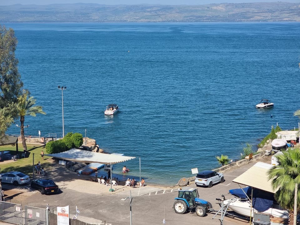 Tiberias Suite 411 Apartment in Tiberias