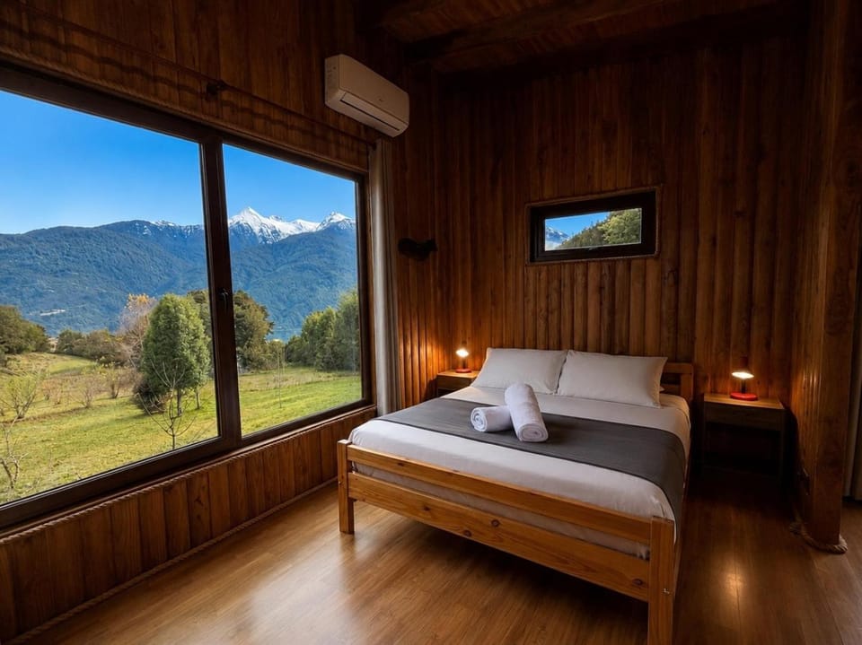 Las Bandurrias Eco Hostal Bed and Breakfast in Los Lagos, Chile