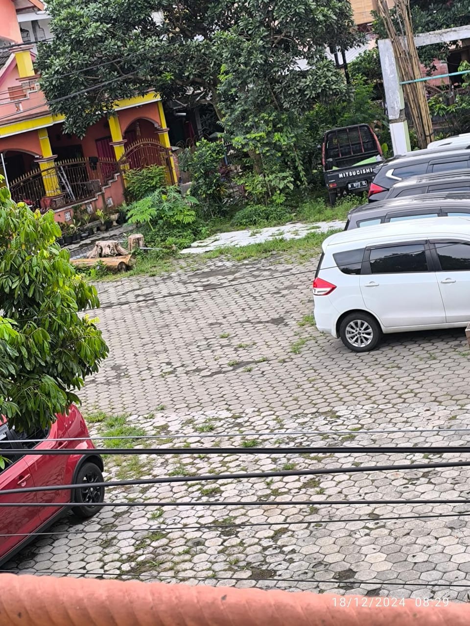 Day, Neighbourhood, Parking