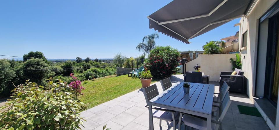 Villa Bistinetti Rez de villa tout confort avec piscine Apartment in Corsica