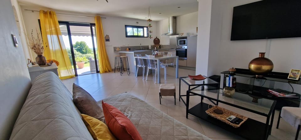 Villa Bistinetti Rez de villa tout confort avec piscine Apartment in Corsica