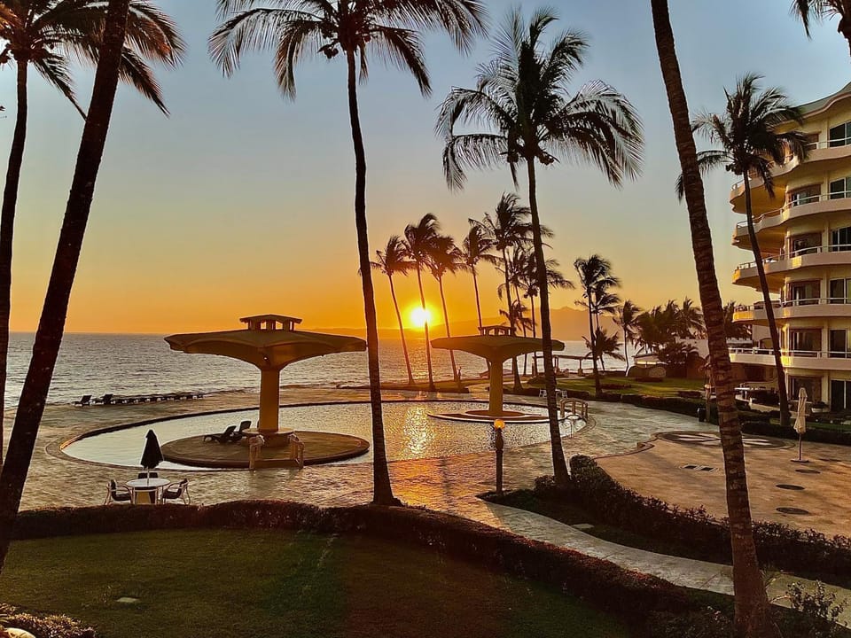 Swimming pool, Sunset