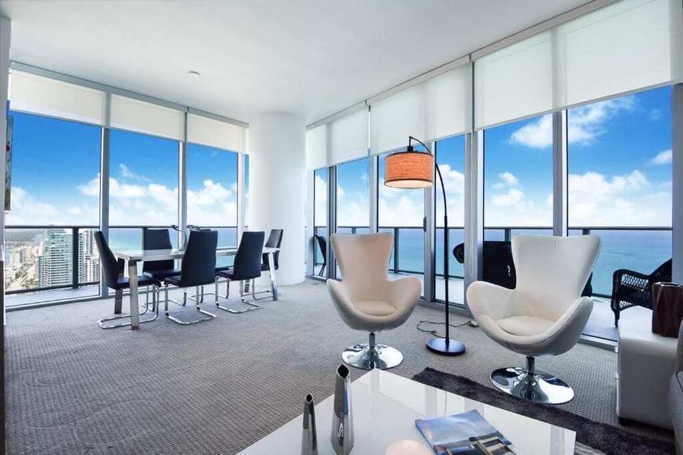 Million Dollar Ocean Front Penthouse by Zen Vacation Rentals House in Hollywood Beach