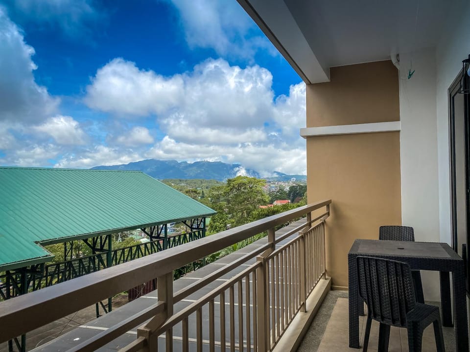 Bristle Ridge Cozy 2bedroom Residence Apartment in Baguio