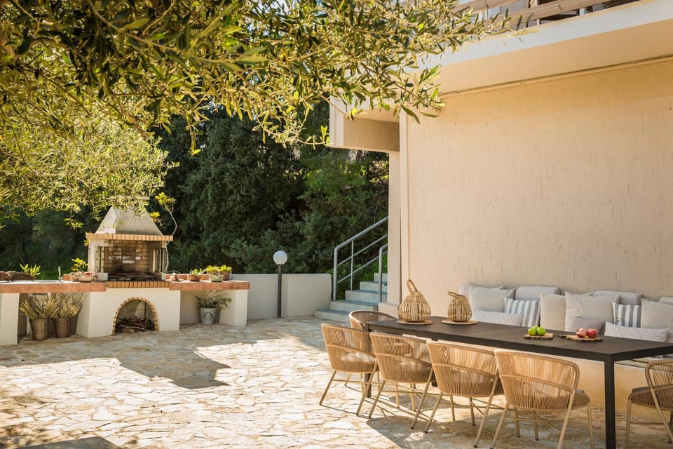 BBQ facilities, Balcony/Terrace