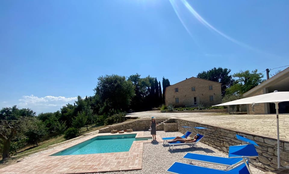 Day, Natural landscape, Summer, Solarium, View (from property/room), Garden view, Pool view, Swimming pool, sunbed
