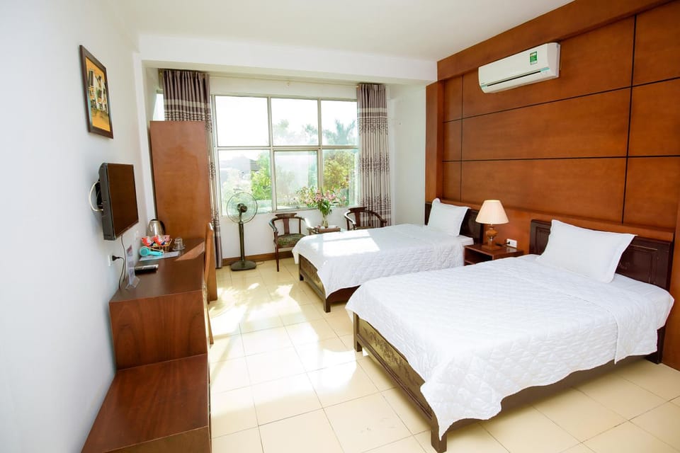 Viet Huong Hotel Bed and Breakfast in Laos