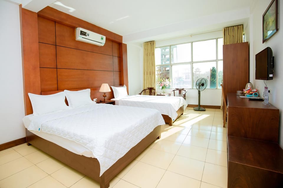 Viet Huong Hotel Bed and Breakfast in Laos