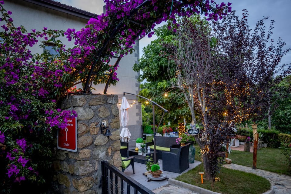 Property building, Garden