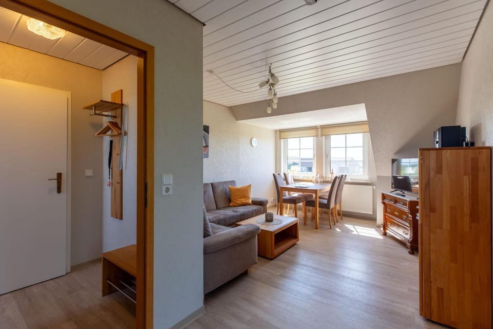 Hus-Pellworm-2-Ferienwohnung-Meereswelle Apartment in Nordfriesland