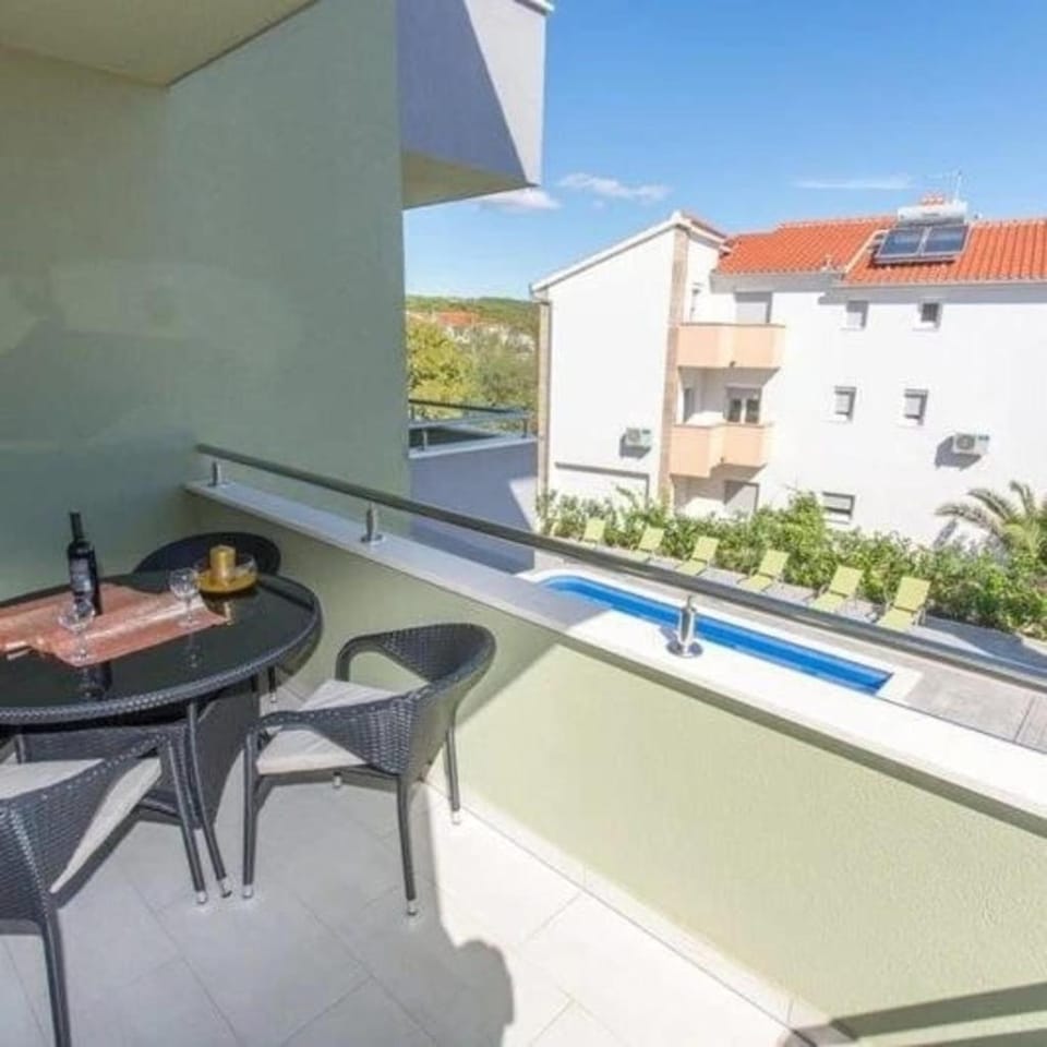 Day, Balcony/Terrace, Swimming pool
