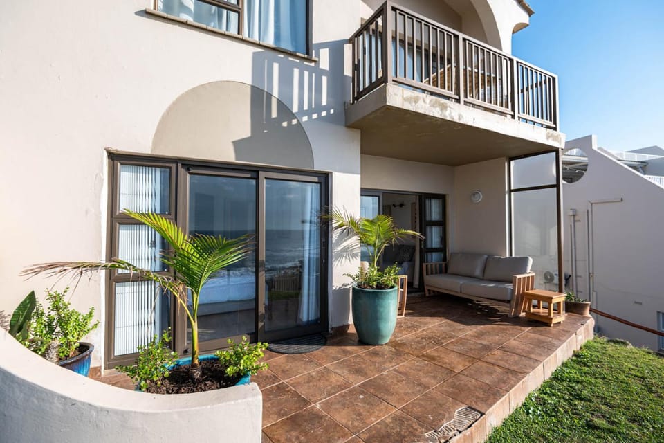 Property building, Patio