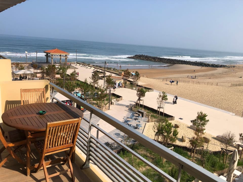 Anglet sables d'or - vue océan Apartment in Anglet