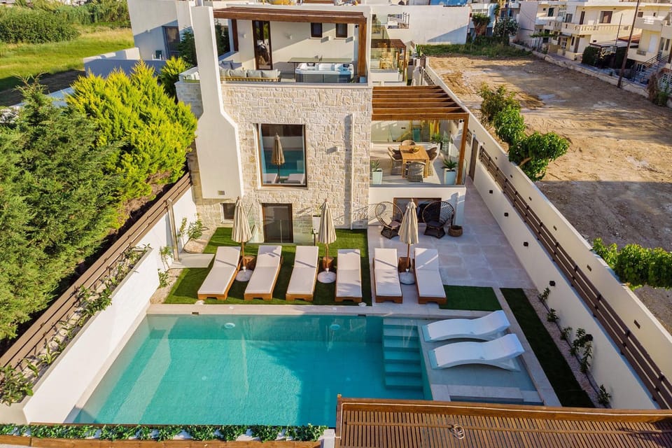 Property building, Bird's eye view