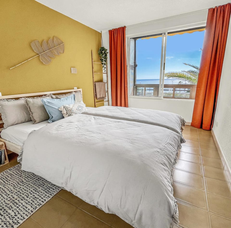 Bedroom, Sea view