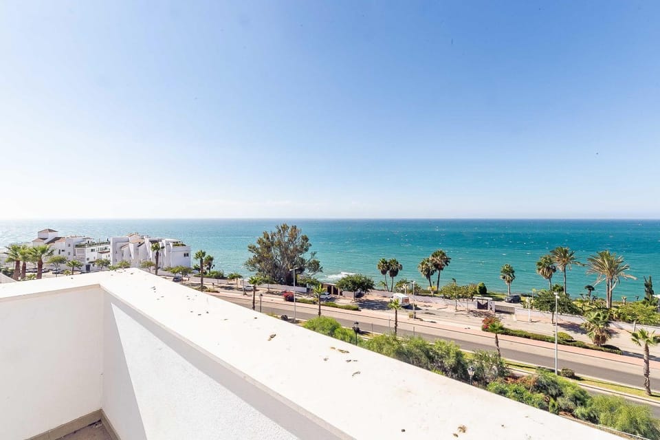 Property building, Sea view