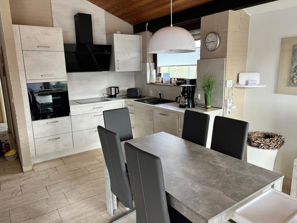 Bungalow 6060 in Tossens House in Butjadingen