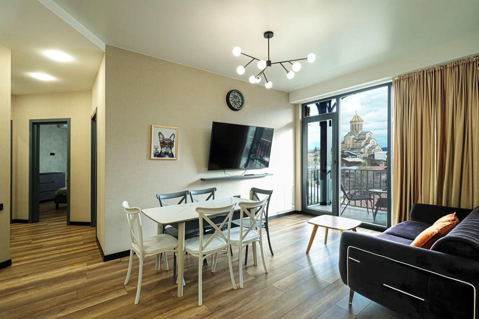 Luxurious 3BR Apartment W Stunning views Apartment in Tbilisi, Georgia