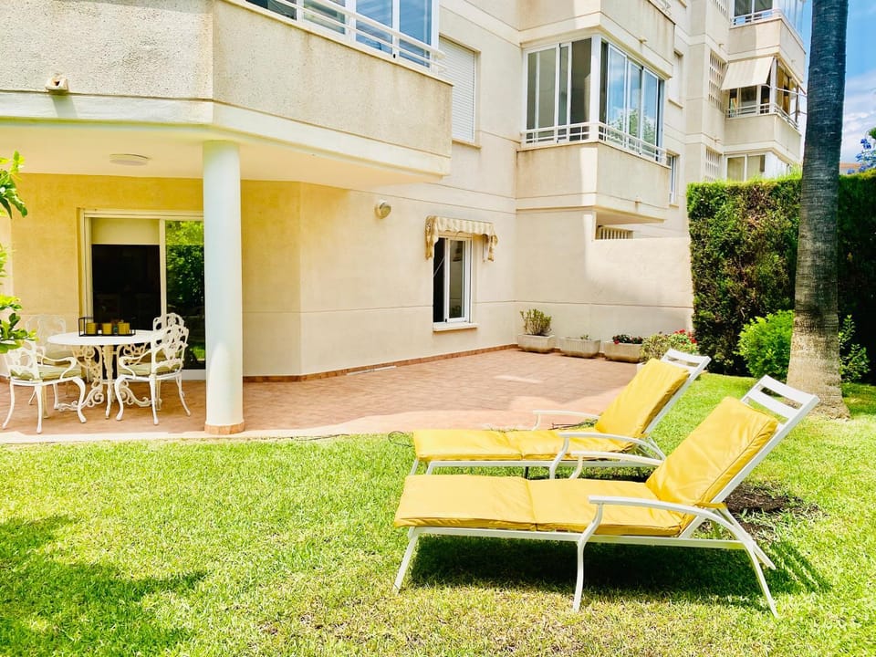 Patio, Garden