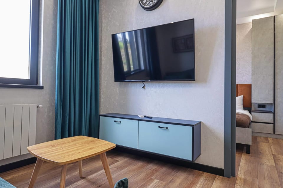 Comfy Apt Old Tbilisi - By Wehost Apartment in Tbilisi, Georgia