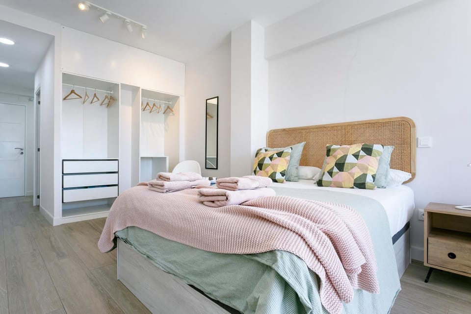 Bed, Photo of the whole room, Bedroom, towels, wardrobe