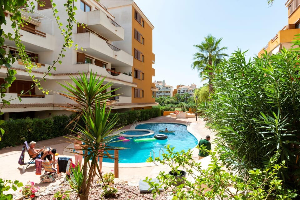 222 Lovely 3 Pools Home - Alicante Holiday Apartment in Vega Baja del Segura