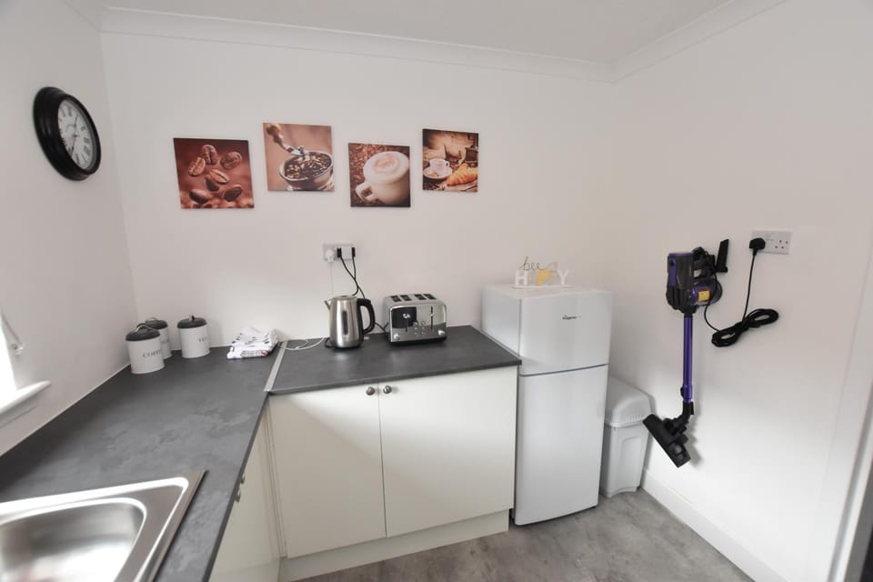 Lovely 2 Bedroom Flat in a quiet location Apartment in Coatbridge