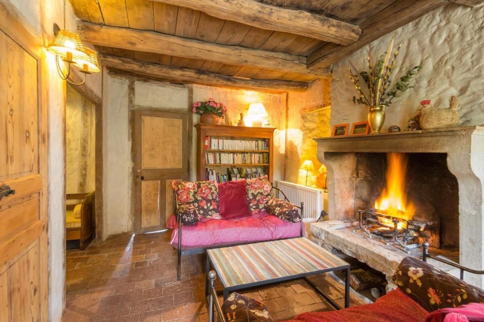 Les Alouettes House in Bourgogne-Franche-Comté