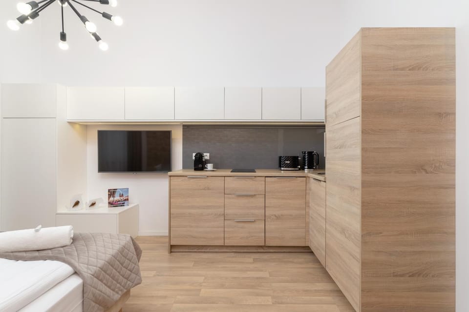 TV and multimedia, Kitchen or kitchenette