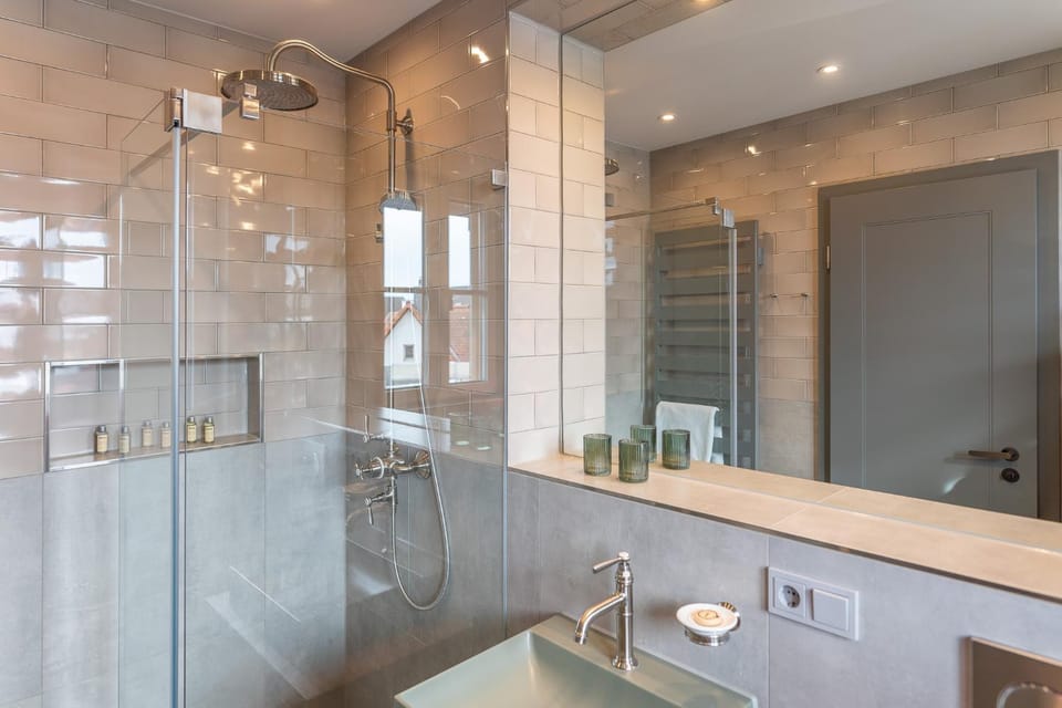 Bathroom, Photo of the whole room