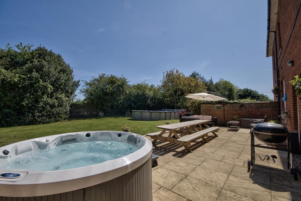 Hot Tub