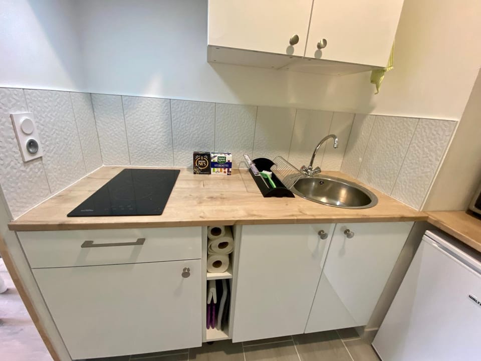 Appartement rénové et équipé Apartment in Rennes