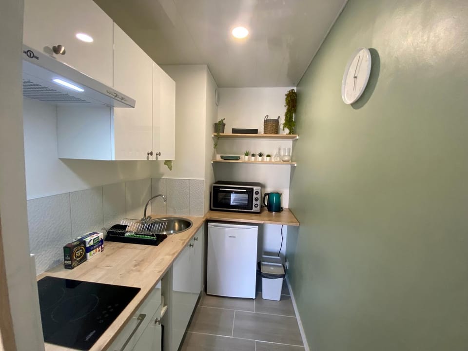 Appartement rénové et équipé Apartment in Rennes