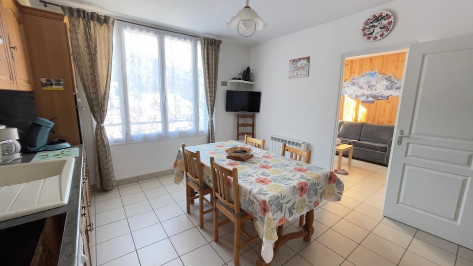 IDEAL MONTAGNE Apartment in Auvergne-Rhône-Alpes