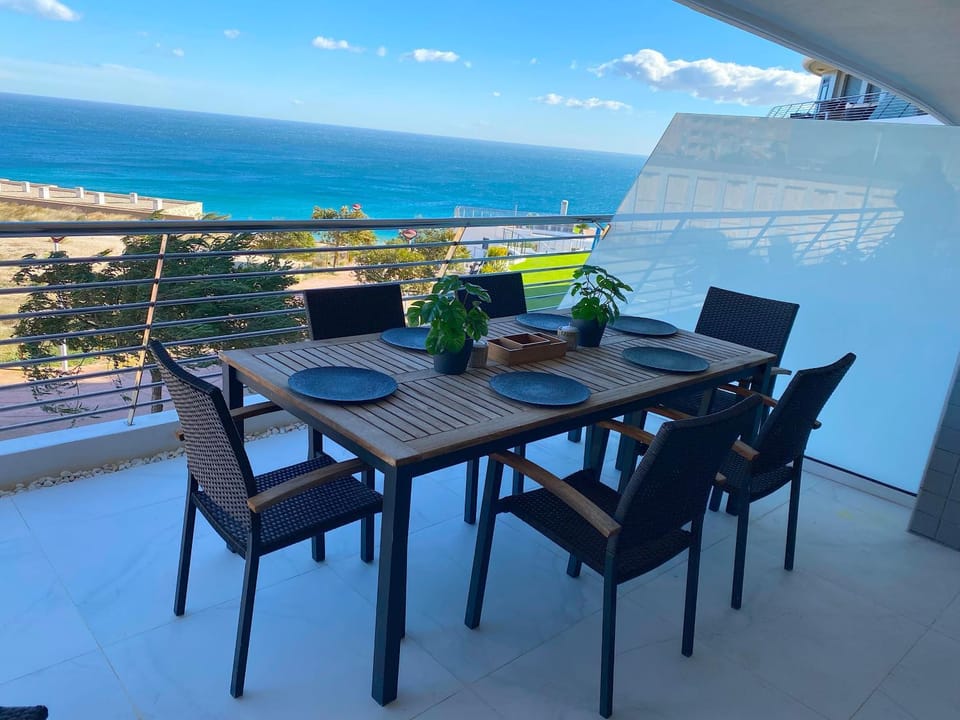 Natural landscape, View (from property/room), Balcony/Terrace, Sea view