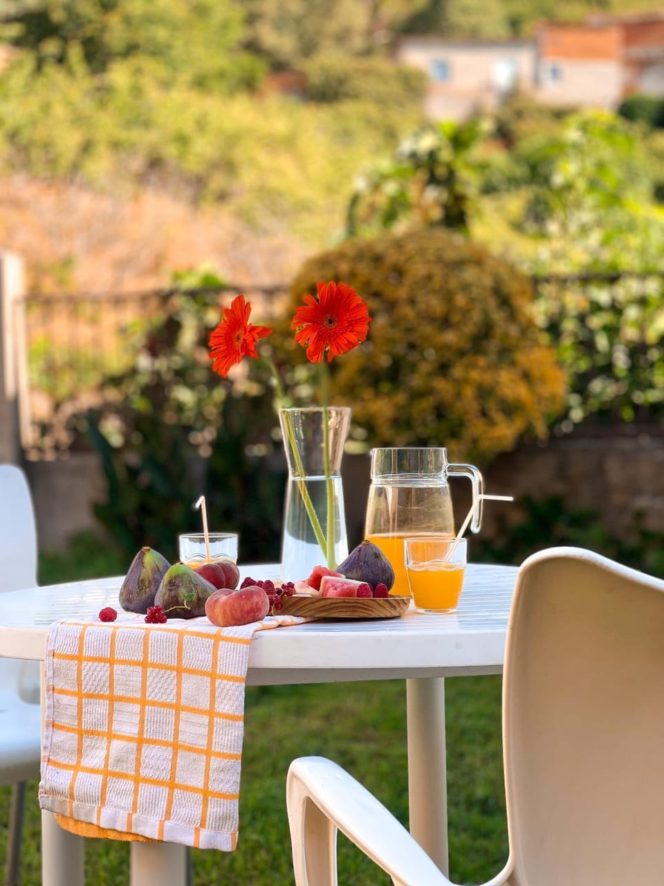 Patio, View (from property/room), Balcony/Terrace, Food and drinks, Food, Breakfast, Continental breakfast, Drinks